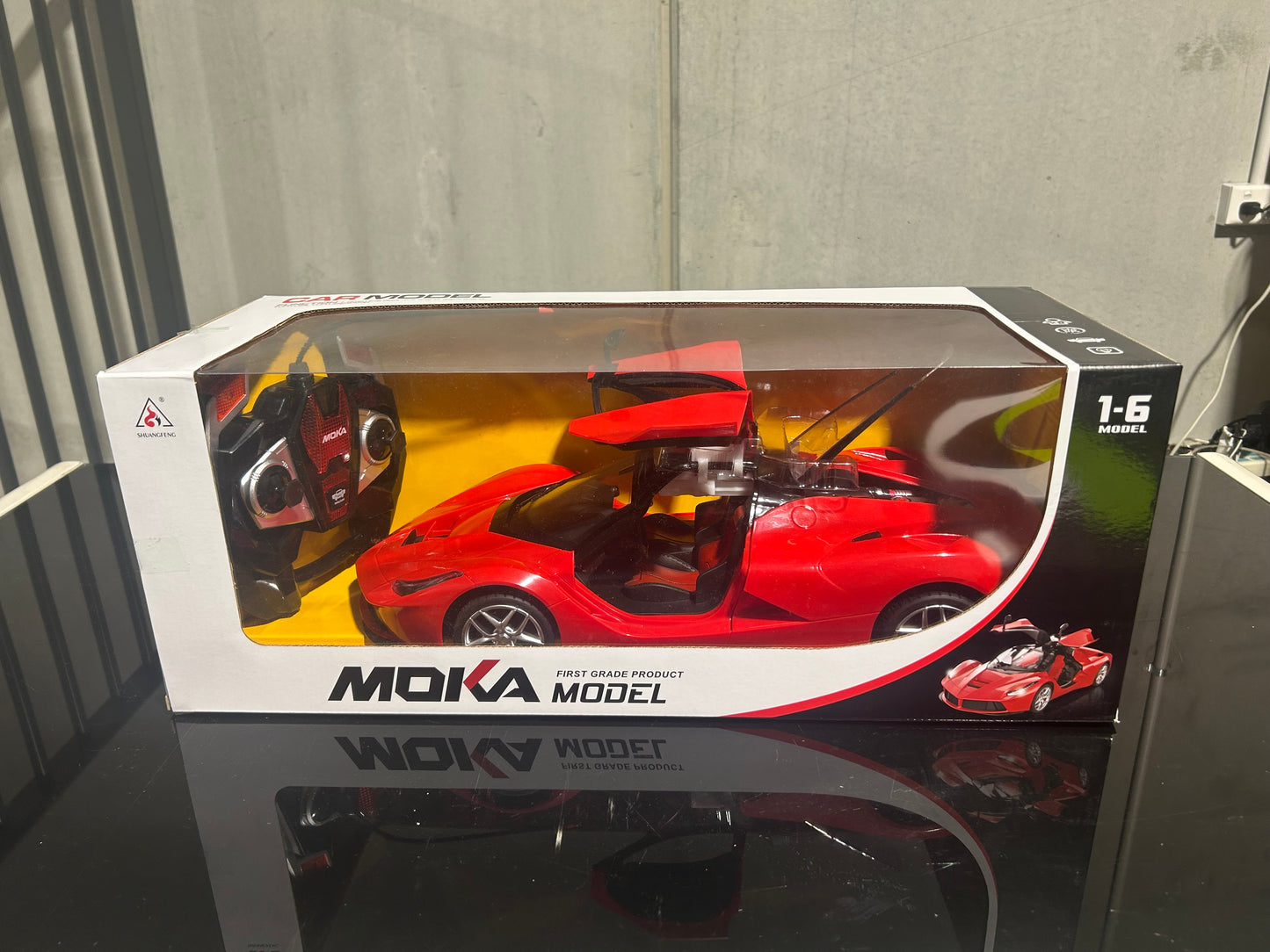 1:6 Scale RC Ferrari Supercar – Large Size, Luxury Performance